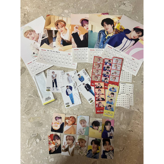 [Stray Kids] 2023 Season Greetings Sharing