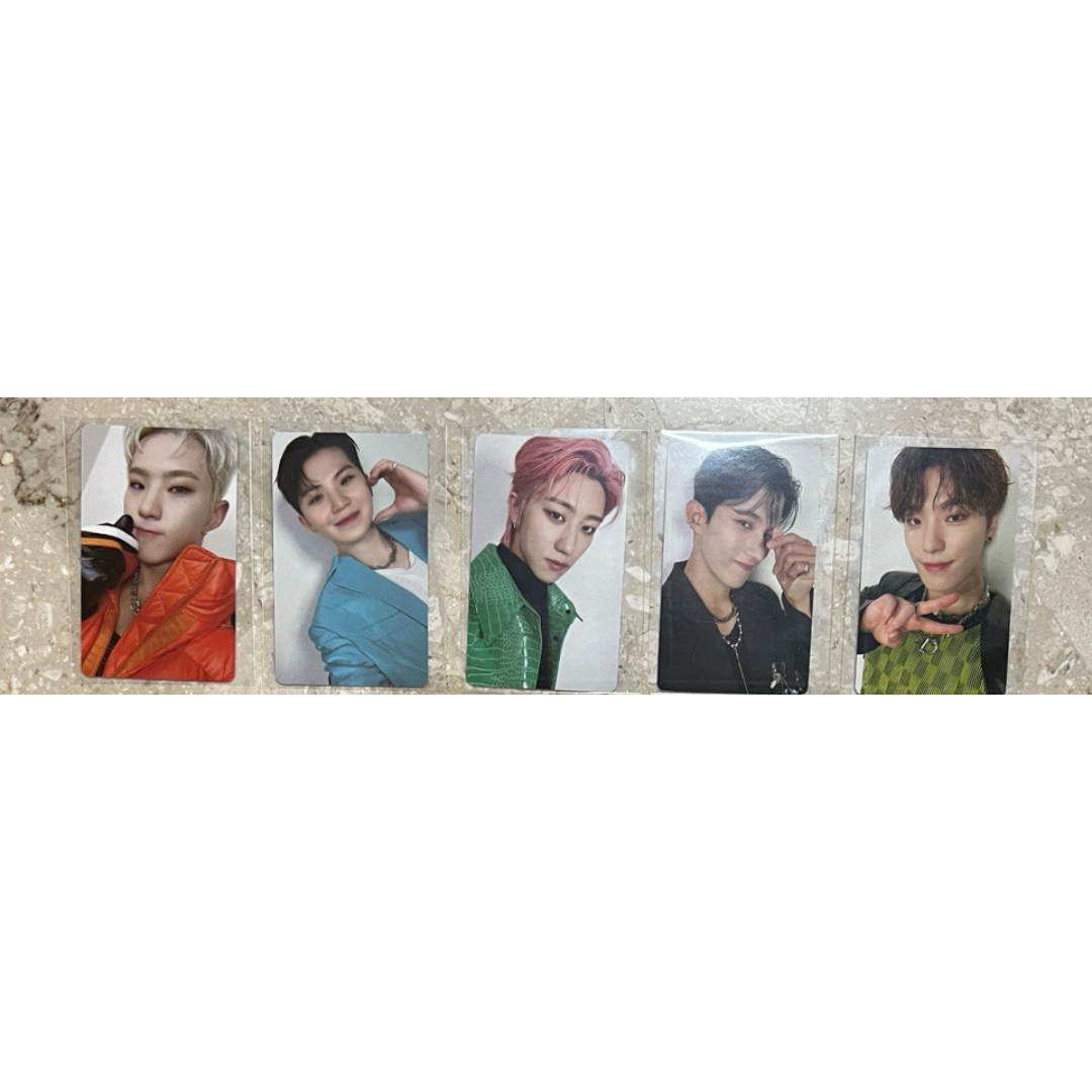 [SEVENTEEN] 2022 SVT PHOTOBOOK THE NAME;17 Photocards